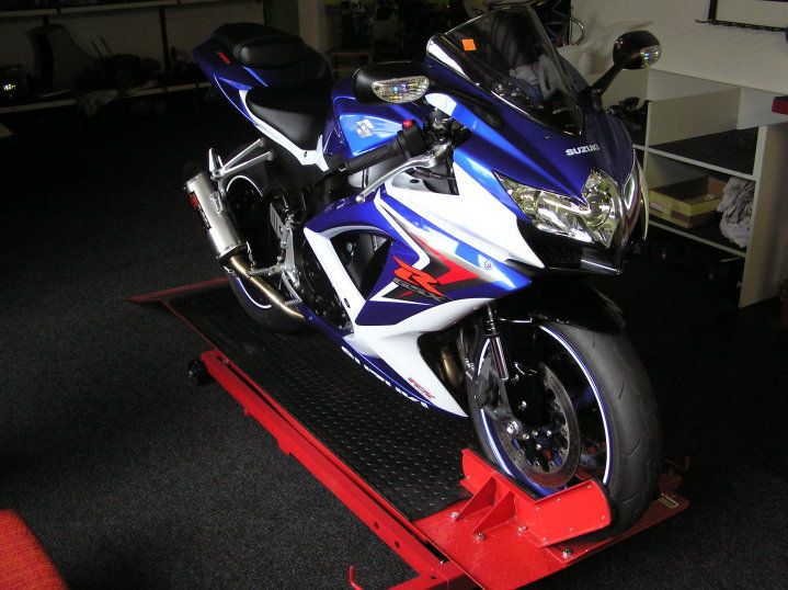 32034_127121403987562_4643_n