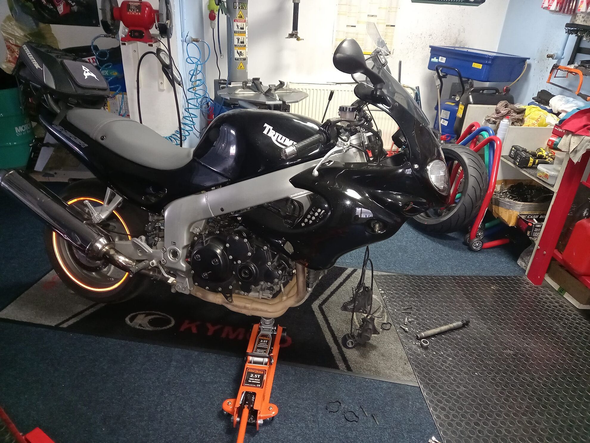 343735382_1658241817969501_1203365901313772848_n