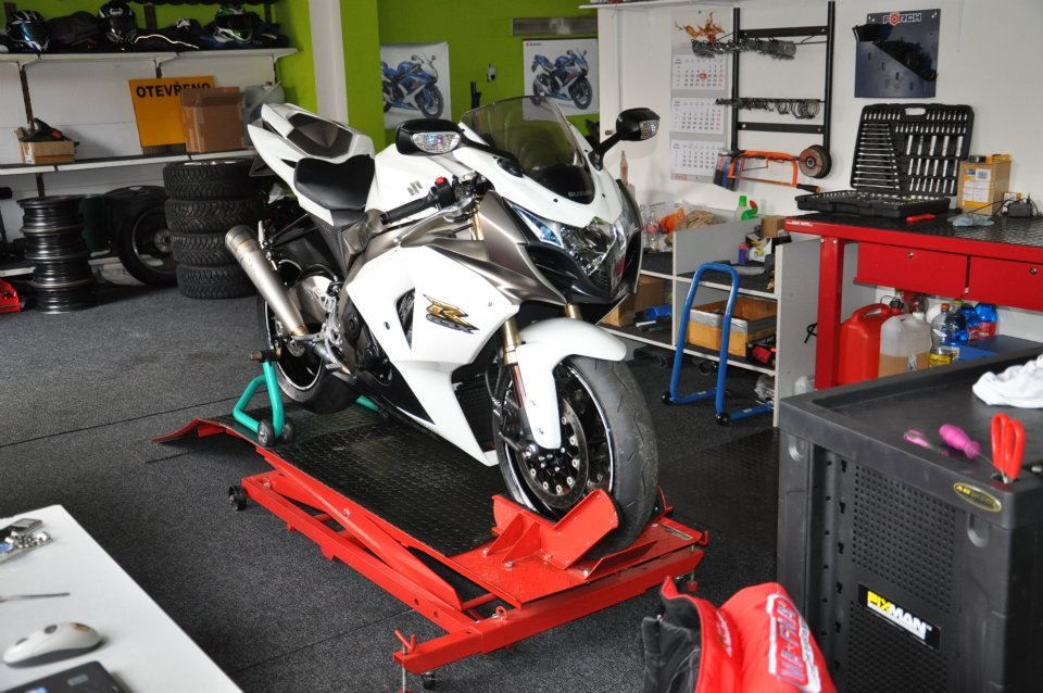 374008_293672140665820_1557362375_n